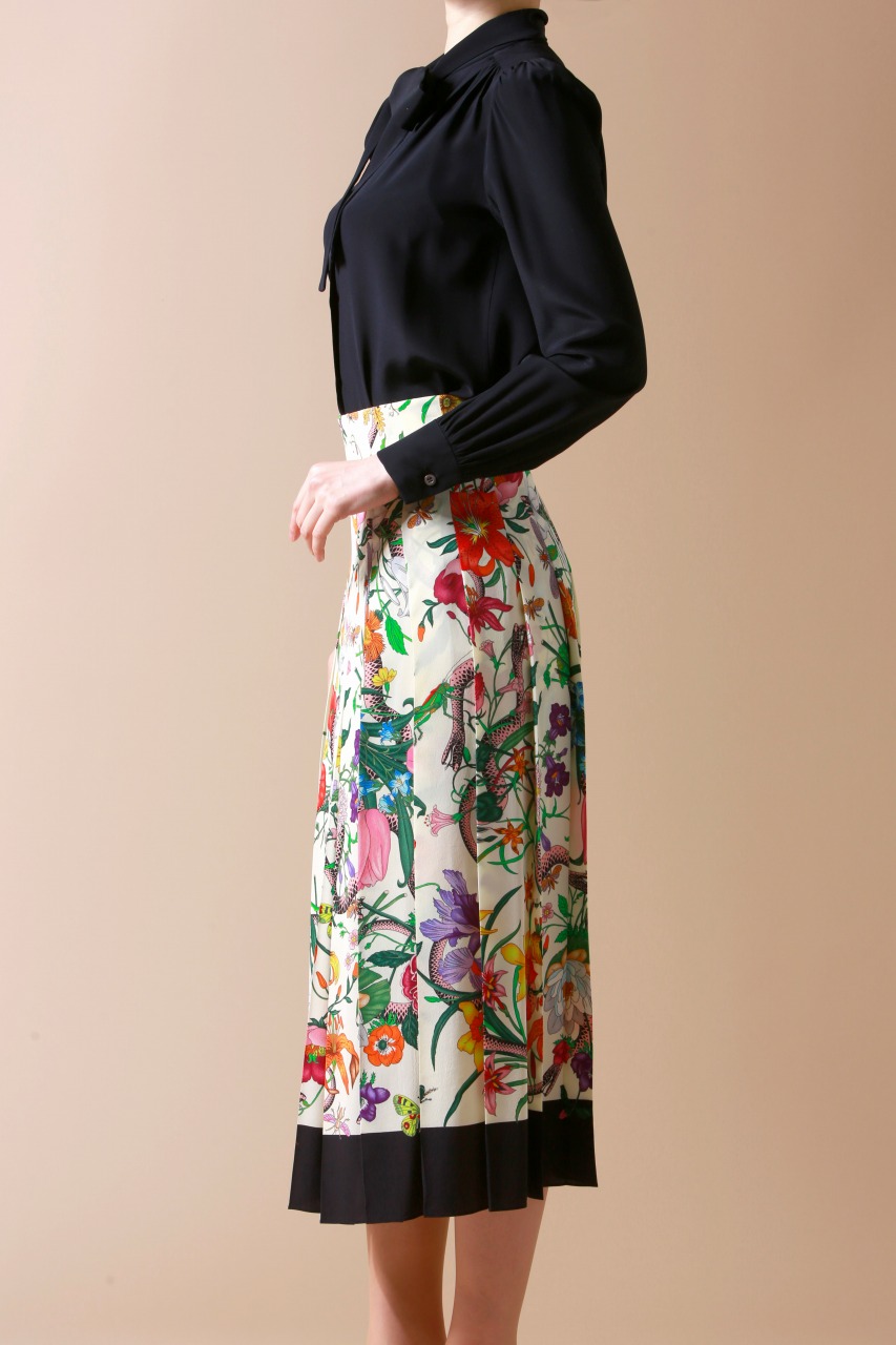 新春限定】PRADA アイボリー リボンブラウス38 s プラダPRADA プラダ