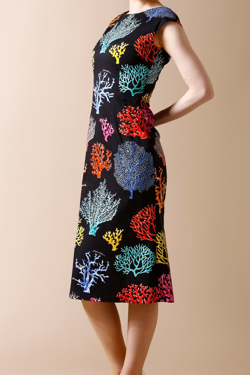 DOLCE＆GABBANA カラフルサンゴ柄タイトシルエットワンピース｜ハイ 