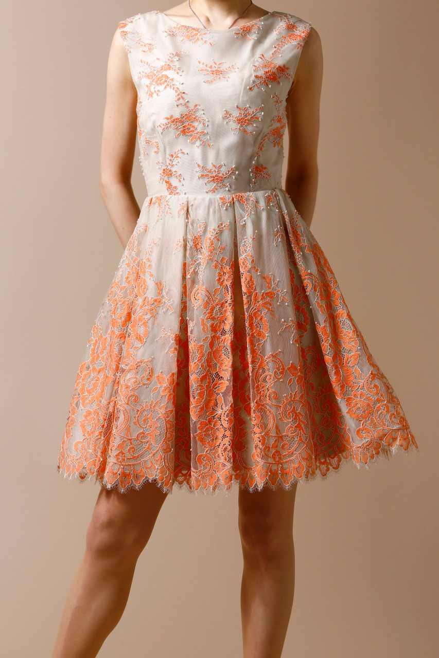 Alice+olivia オレンジ色レース花柄フレアドレス｜ハイブランドの  