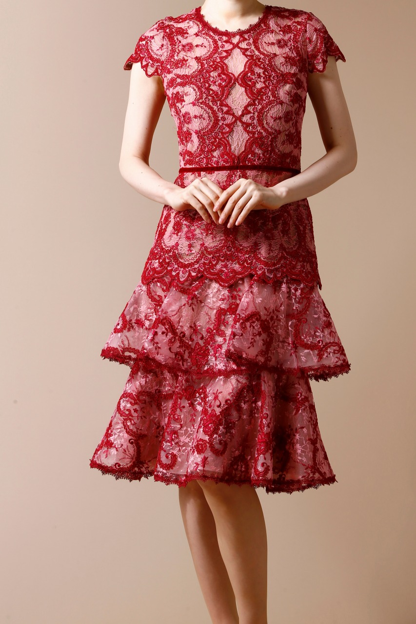 Marchesa Notte Flower Detail Illusion Shoulder Cape Gown - ワンピース